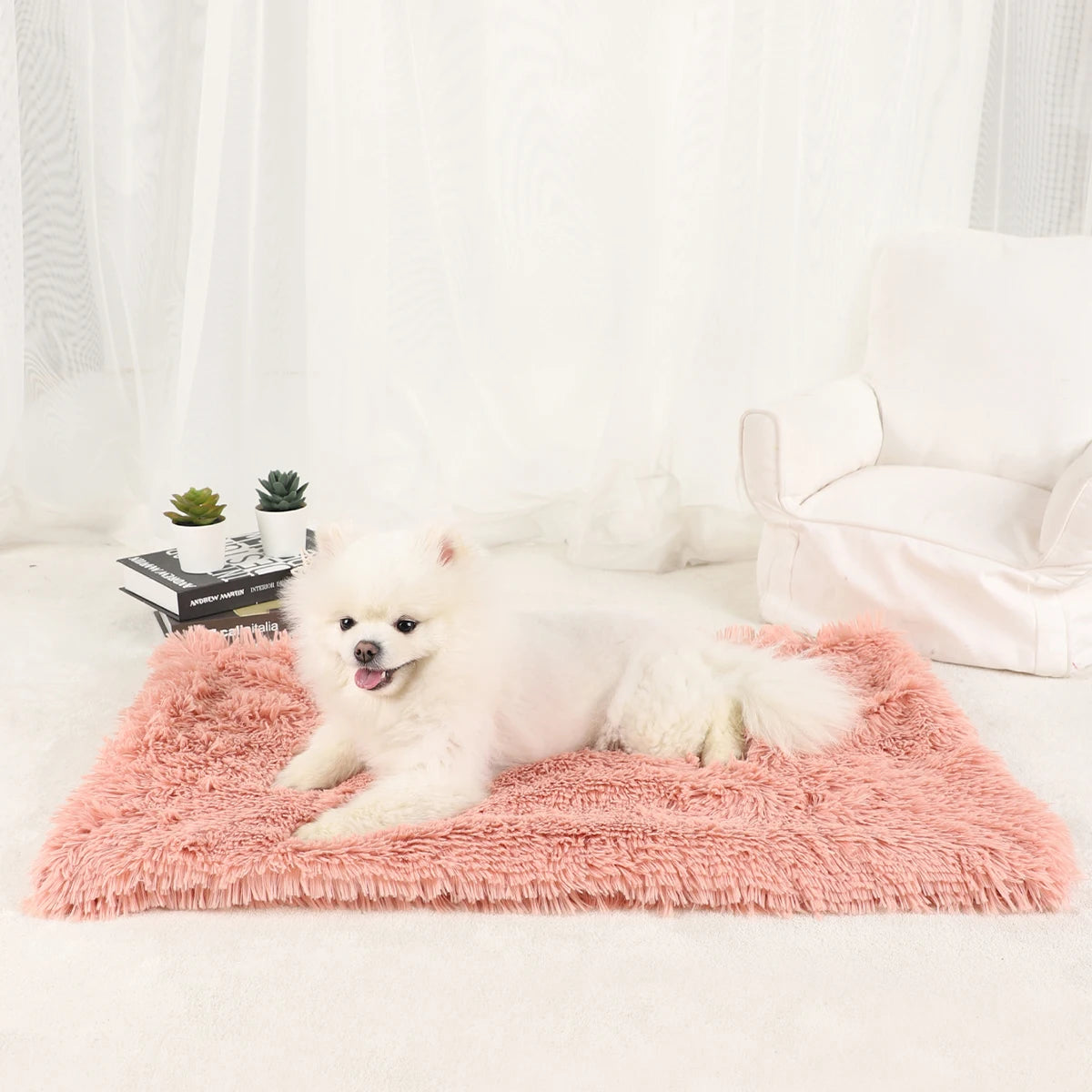 Plush Dog & Cat Blanket | Soft, Warm, Washable Pet Bed Mat