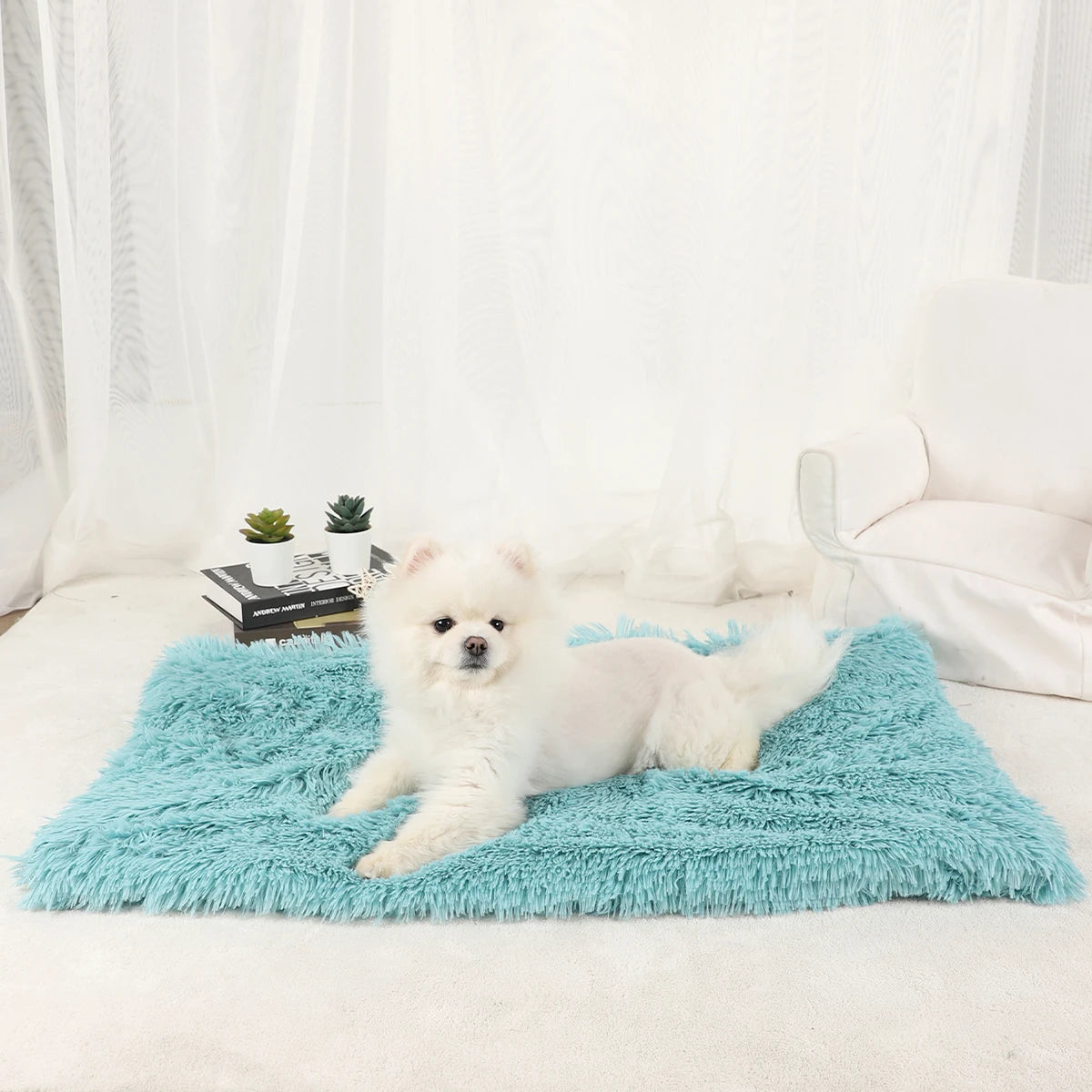 Plush Dog & Cat Blanket | Soft, Warm, Washable Pet Bed Mat