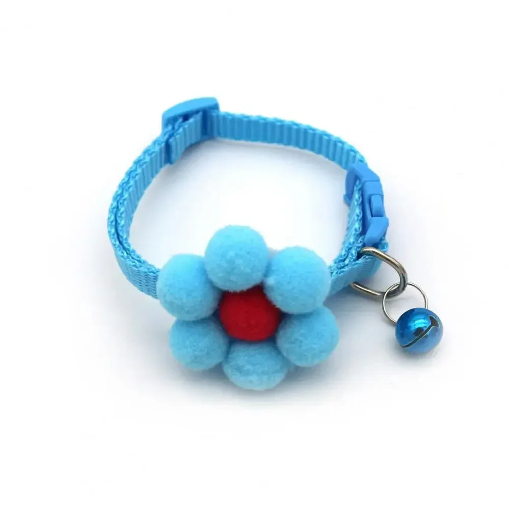 Flower Cat Collar – Adjustable Bell Necklace for Kittens & Small Cats