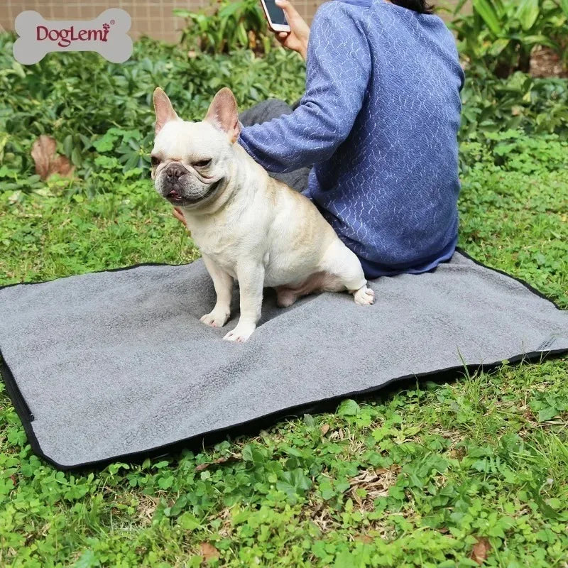 Foldable Waterproof Dog & Cat Mat | Portable Outdoor Pet Blanket for Travel & Camping