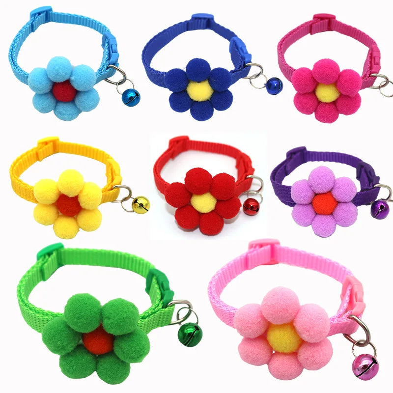 Flower Cat Collar – Adjustable Bell Necklace for Kittens & Small Cats