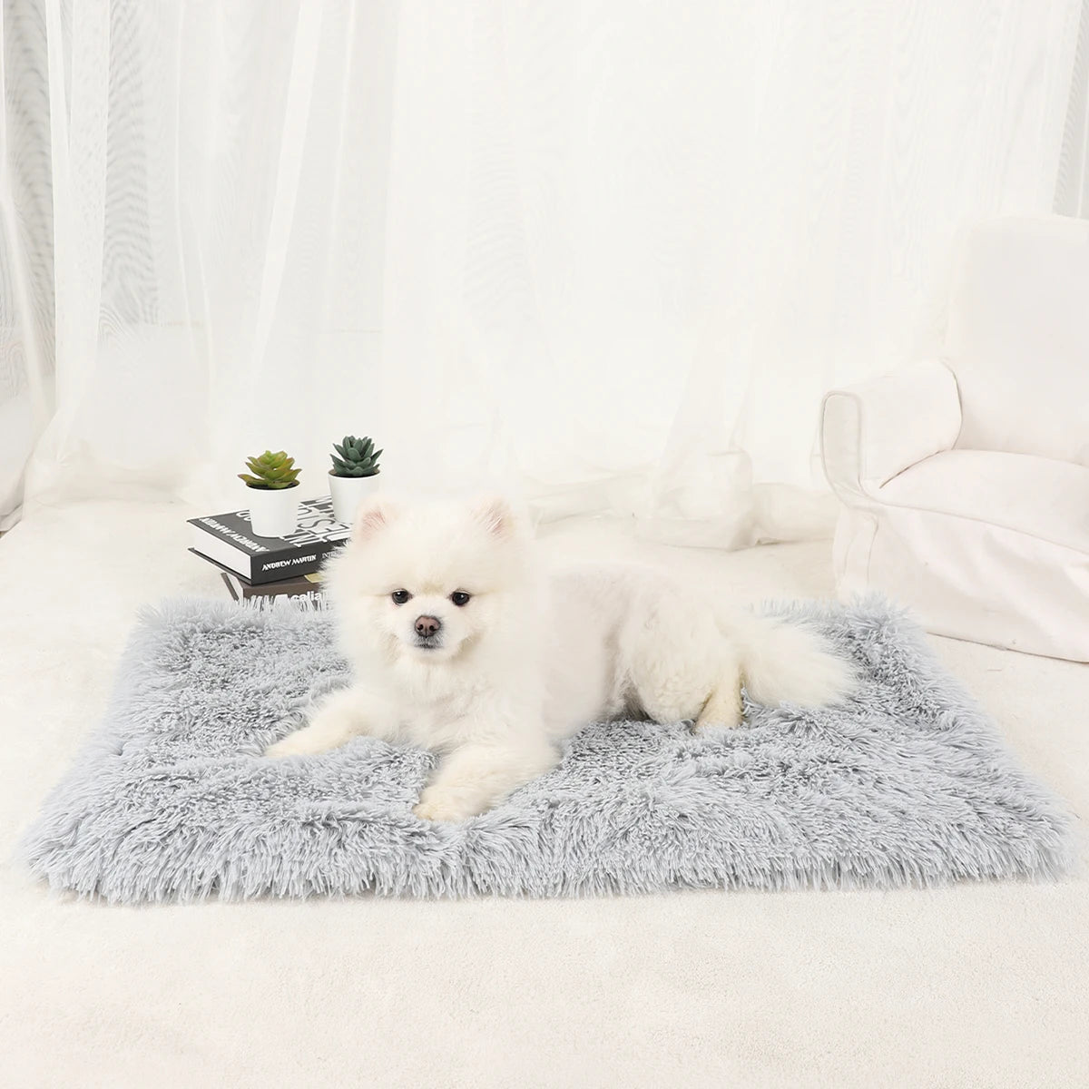 Plush Dog & Cat Blanket | Soft, Warm, Washable Pet Bed Mat